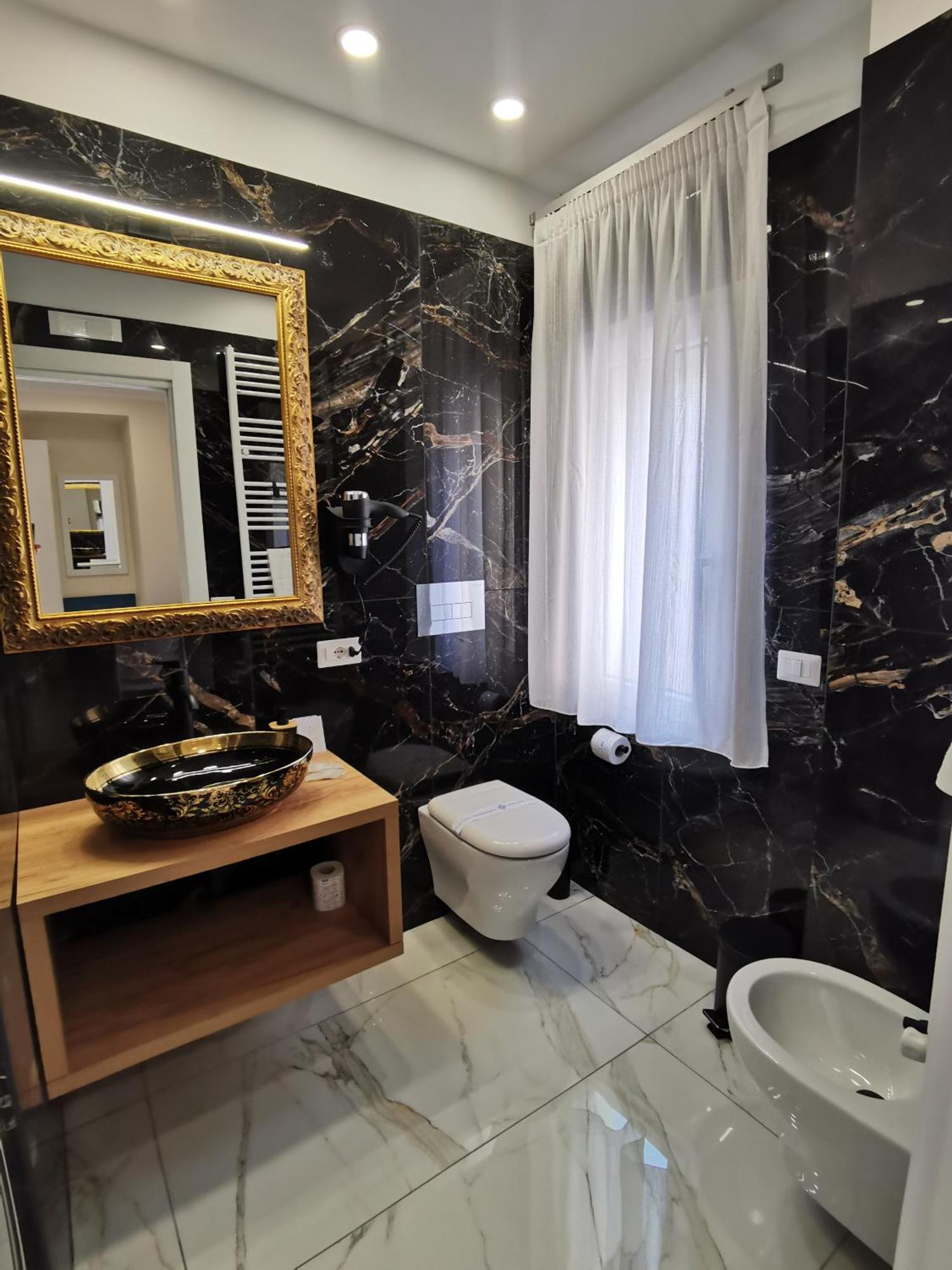 B&B Aida Rooms تْشيفالو المظهر الخارجي الصورة